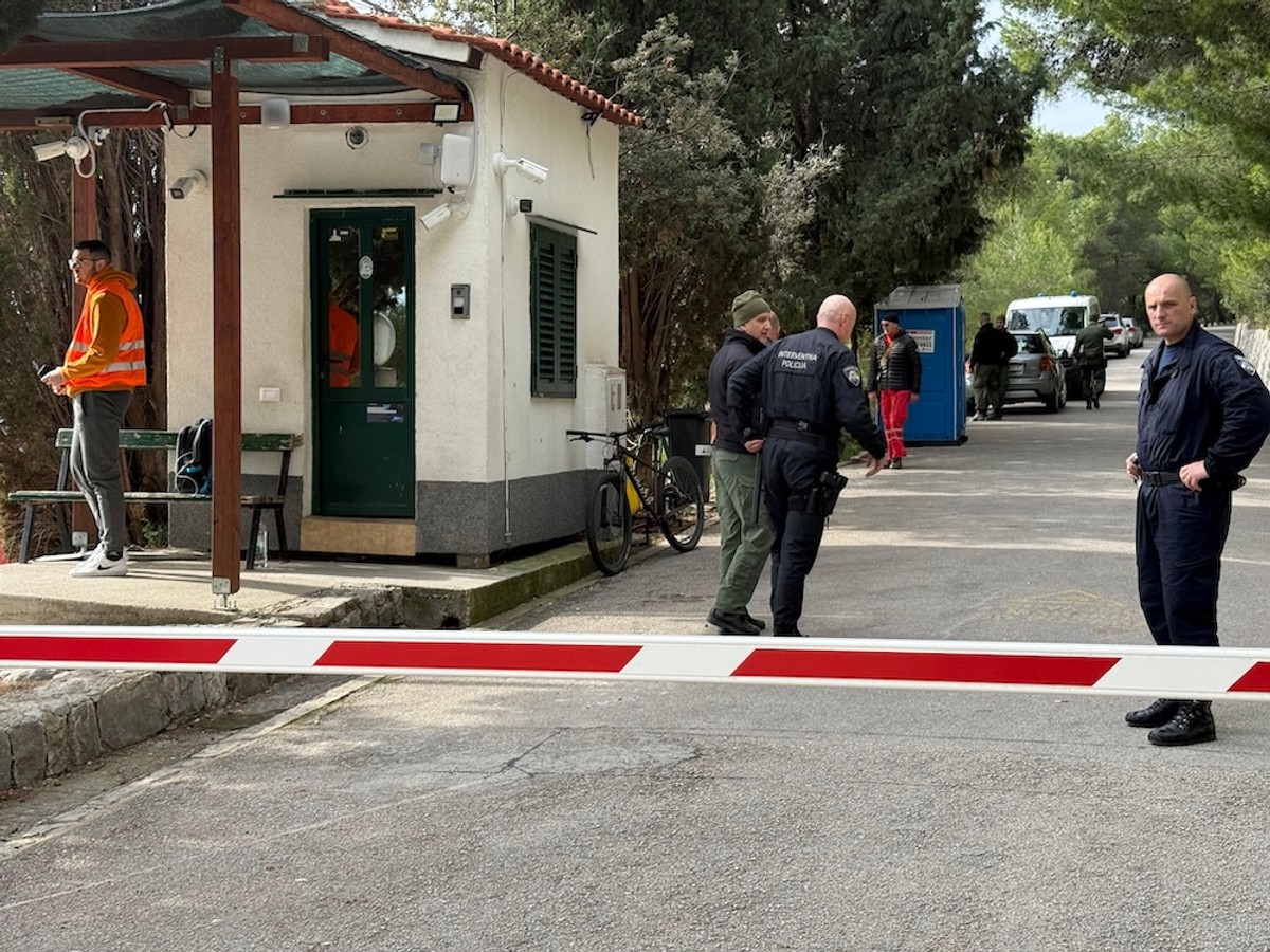 Potraga za maljoljetnikom na Marjanu