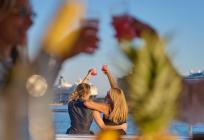 SPOJ TRADICIJE, ZABAVE I POSLA Zapadna obala u ritmu Yacht Hop zabava i svečane dodjele nagrada posadama