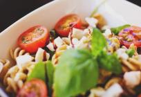 RECEPT Hladna salata s tjesteninom