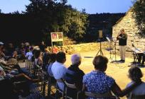 FOTOGALERIJA Najljepše melodije uz zalazak sunca oduševile publiku na Velom Drveniku