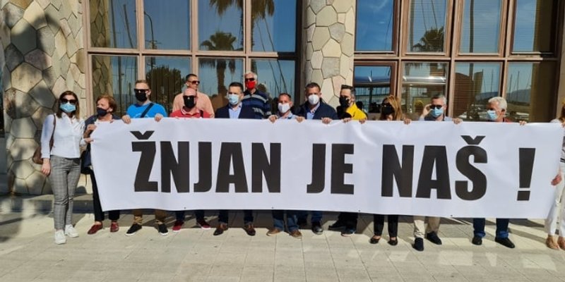 SDP-ovci PRED BANOVINOM 'Opara se ponaša kao da je u otkaznom roku, nesposobni Mihanović se boji'