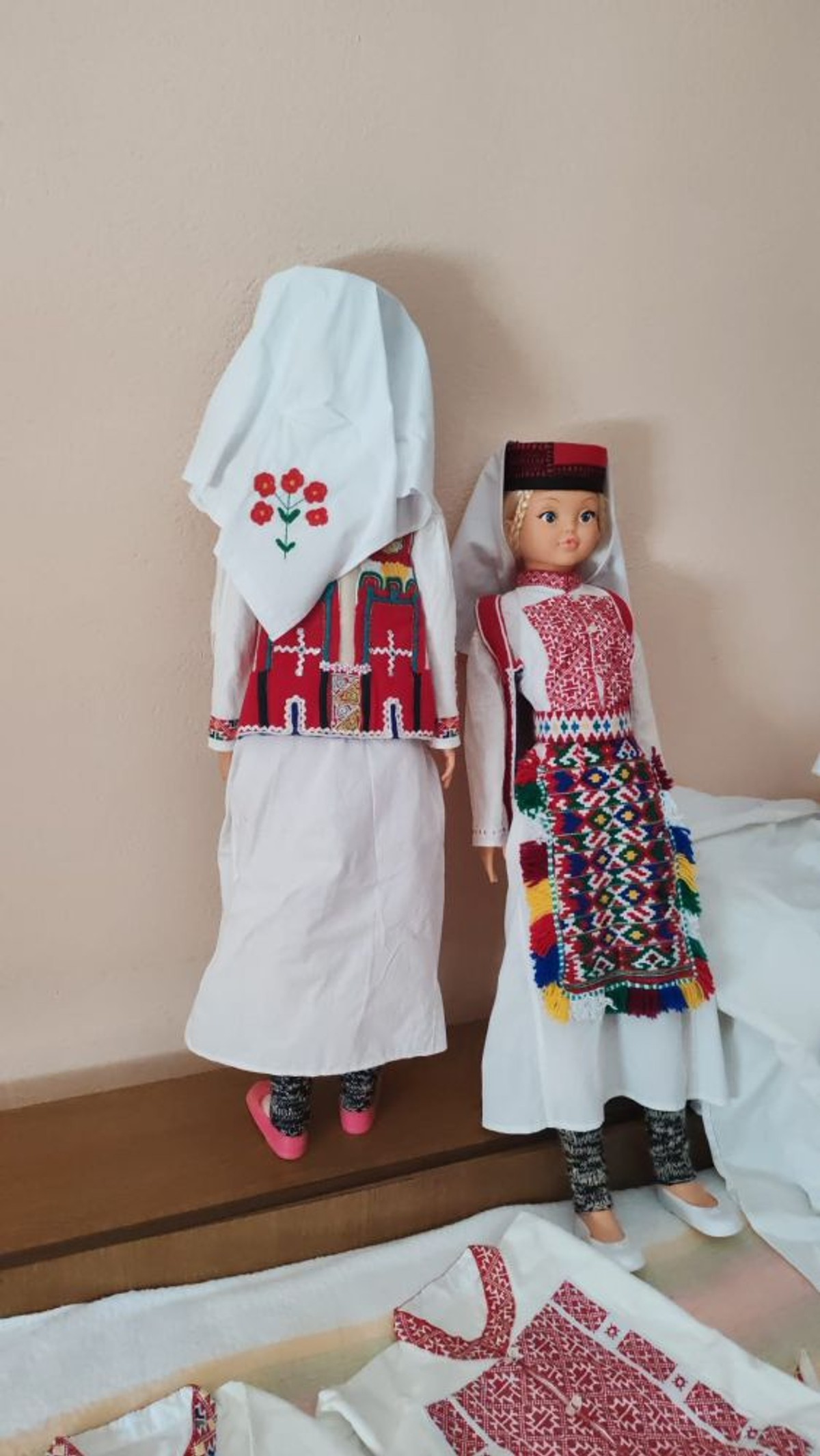 FOTOGALERIJA Bake čuvaju tradiciju izrade nošnji - ponos vrličkog kraja u svakoj niti