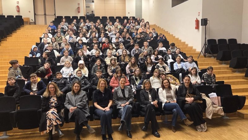 Četvrtaši iz OŠ Strožanac slušali predavanja u sklopu Tjedna mozga