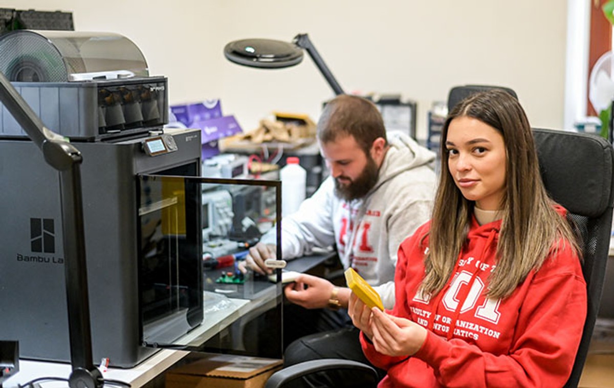 Postanite dio povijesti i budućnosti IT-a! Naš prvi informatički studij i dalje vodi u povezivanju informacijskih znanosti i ekonomije