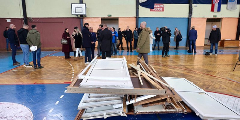 FOTO/VIDEO Dvorana u Sinju nakon 10 godina napokon kreće u energetsku obnovu