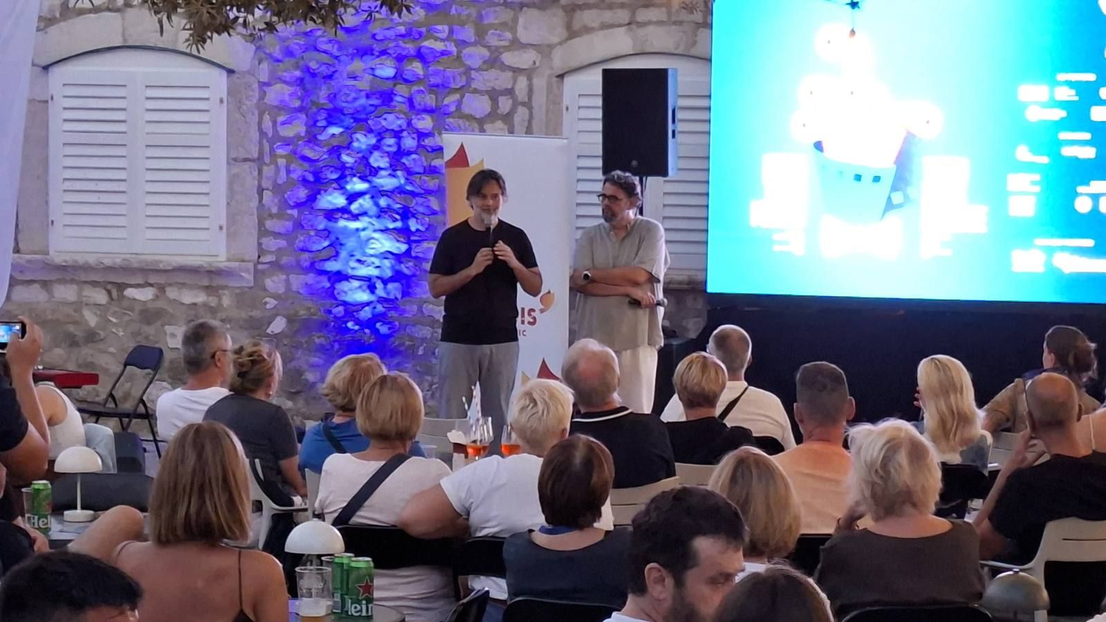 FOTO Vjesnik se vratio na veliki ekran: Film koji čuva sjećanje na jedu eru