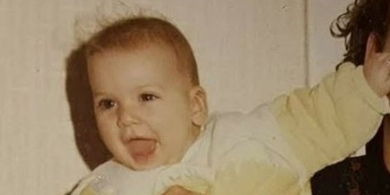 IZAZOV: Prepoznajete li ovo veselo lice?