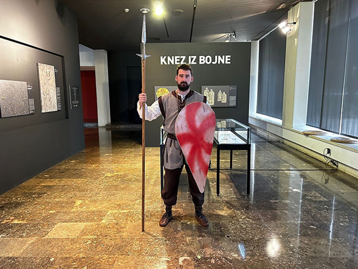 SV. MARTIN Arapi su pljačkali po Jadranu, ali se nisu usuđivali napasti ove gradove...