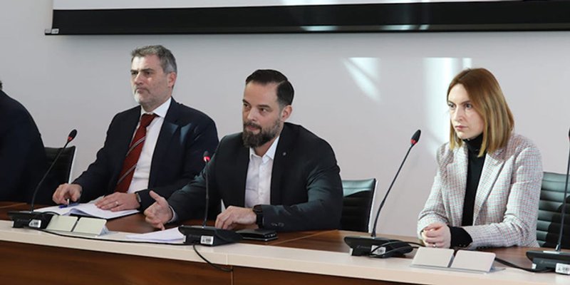 STOP FAKE NEWS Za provjeru točnosti informacija osigurano je 45 milijuna kuna!