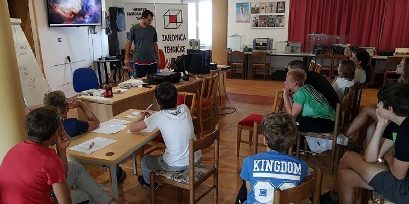 FOTO Održan Radioamaterski kamp 'Zvjezdano selo Mosor 2023.'