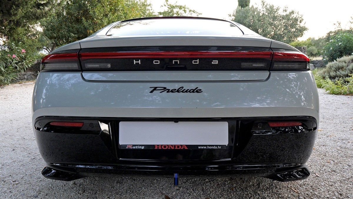 Honda Prelude: Povratak legende u modernom hibridnom izdanju