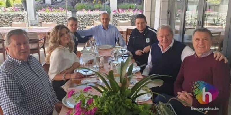 Mjesec dana prije debakla s Rumunjskom, Gračan se družio s Gazdom