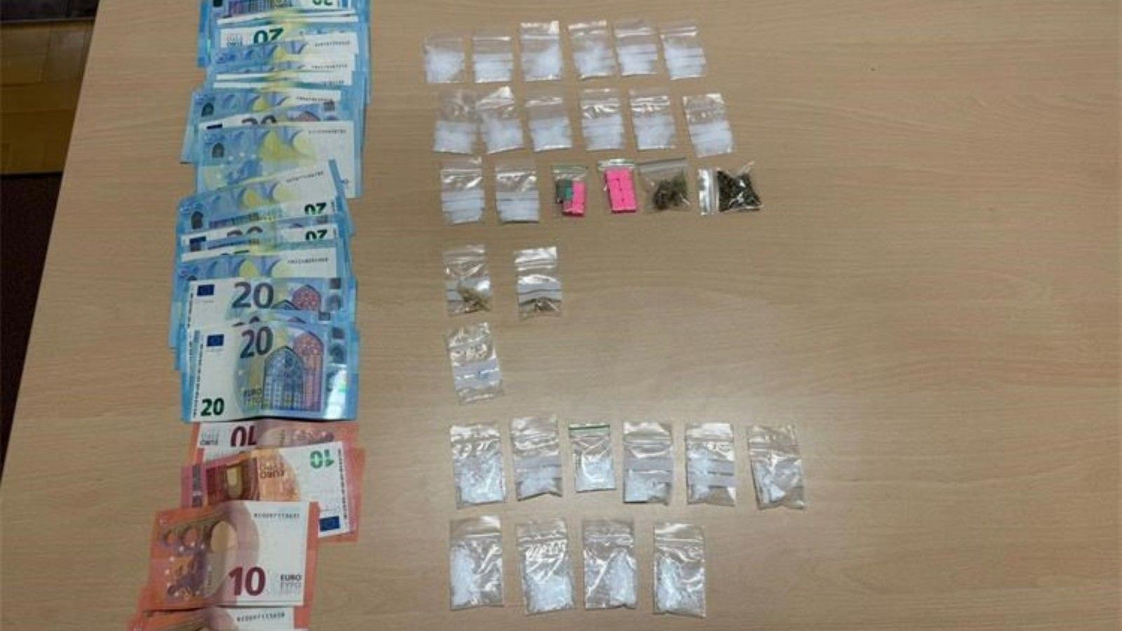 Uhićen diler u Tisnom, pročitajte što mu je policija sve pronašla