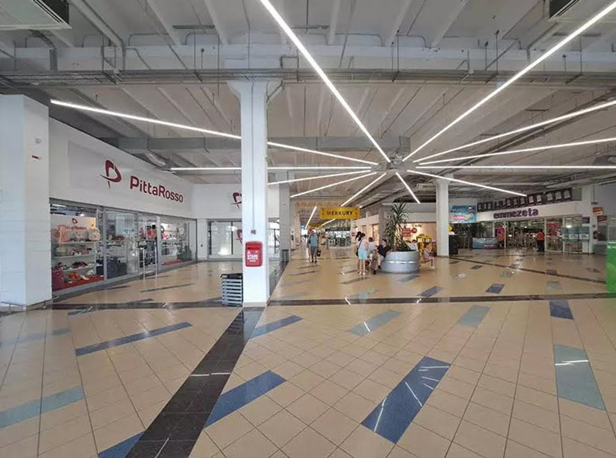 MERKURY STIŽE Pozivamo vas 9. rujna na otvorenje nove trgovine u sklopu Trgovačkog centra Emmezeta Kaštela