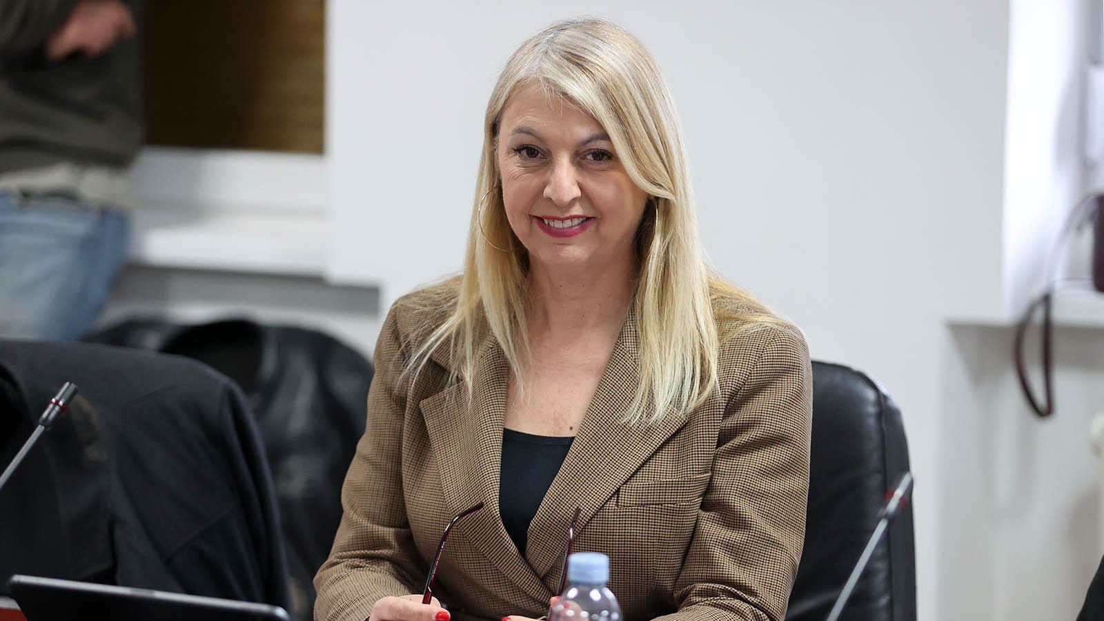 GRADSKO VIJEĆE UŽIVO: Optužbe Lidije Bekavac: Proračun je bio prenapuhan, trošilo se bez pokrića