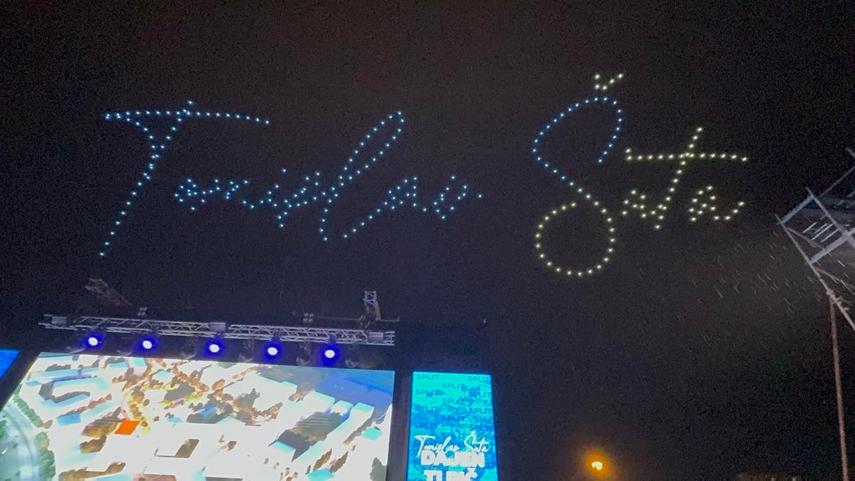 SHOW NA KOPILICI Sa 280 dronova predstavljen Šutin izborni slogan  