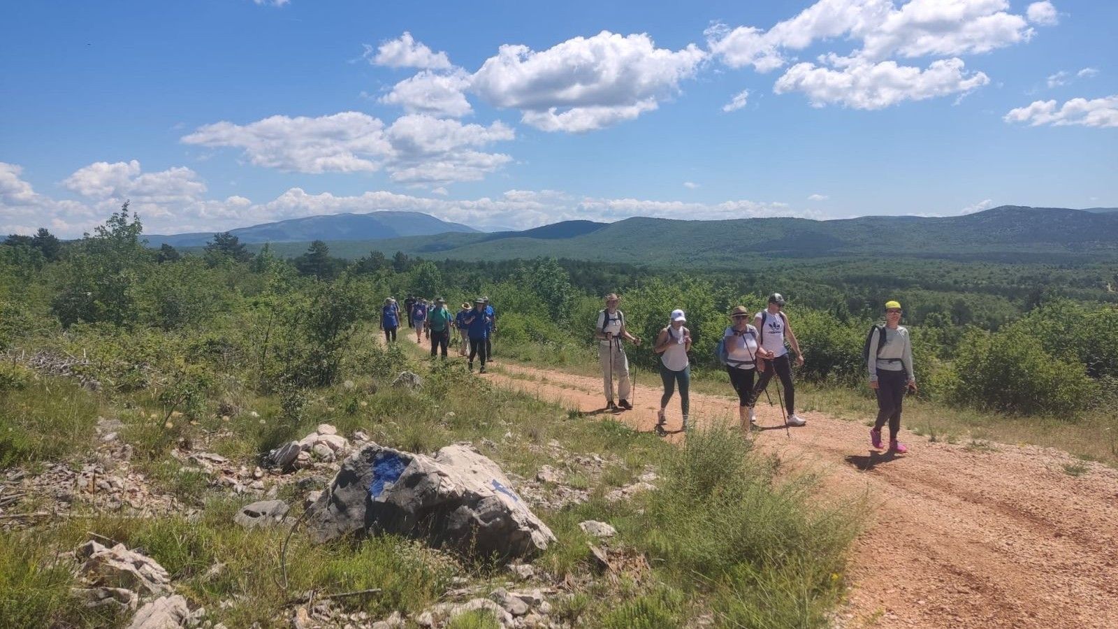 FOTOGALERIJA Camino Imota vikend 2026. okupio hodočasnike iz Hrvatske, BiH, Italije i Njemačke