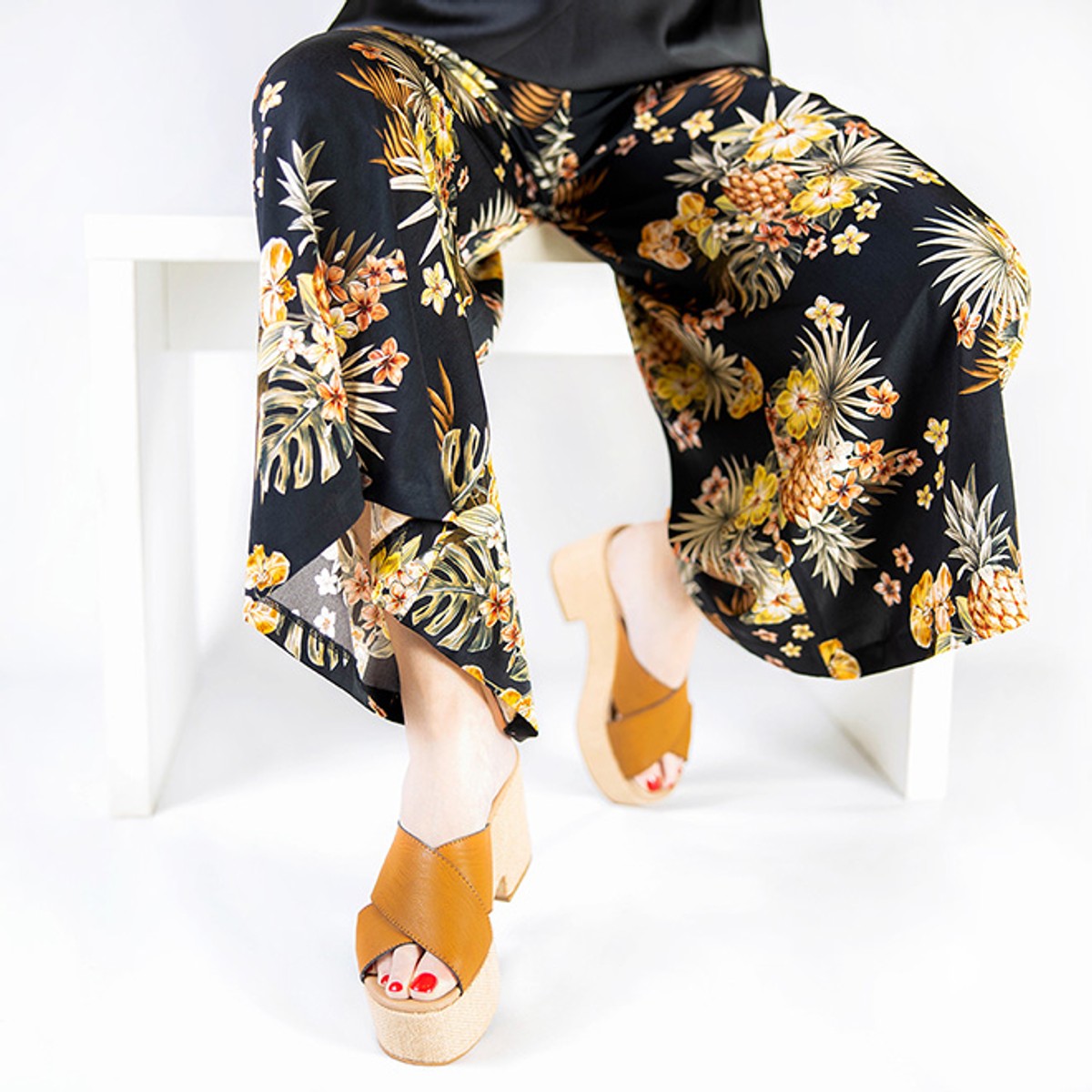 JOKER FASHION PORTFOLIO Lagano i opušteno u ljetnim hlačama