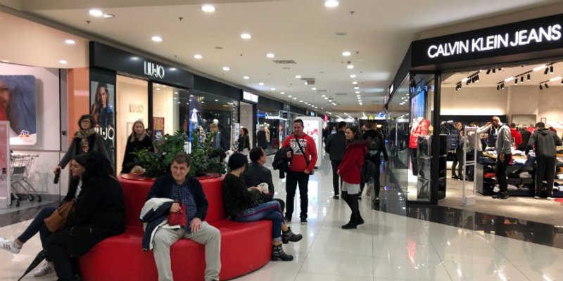 BLACK FRIDAY U SPLITU U večernjim satima bez većih gužvi u centrima, popusti traju i idućih dana