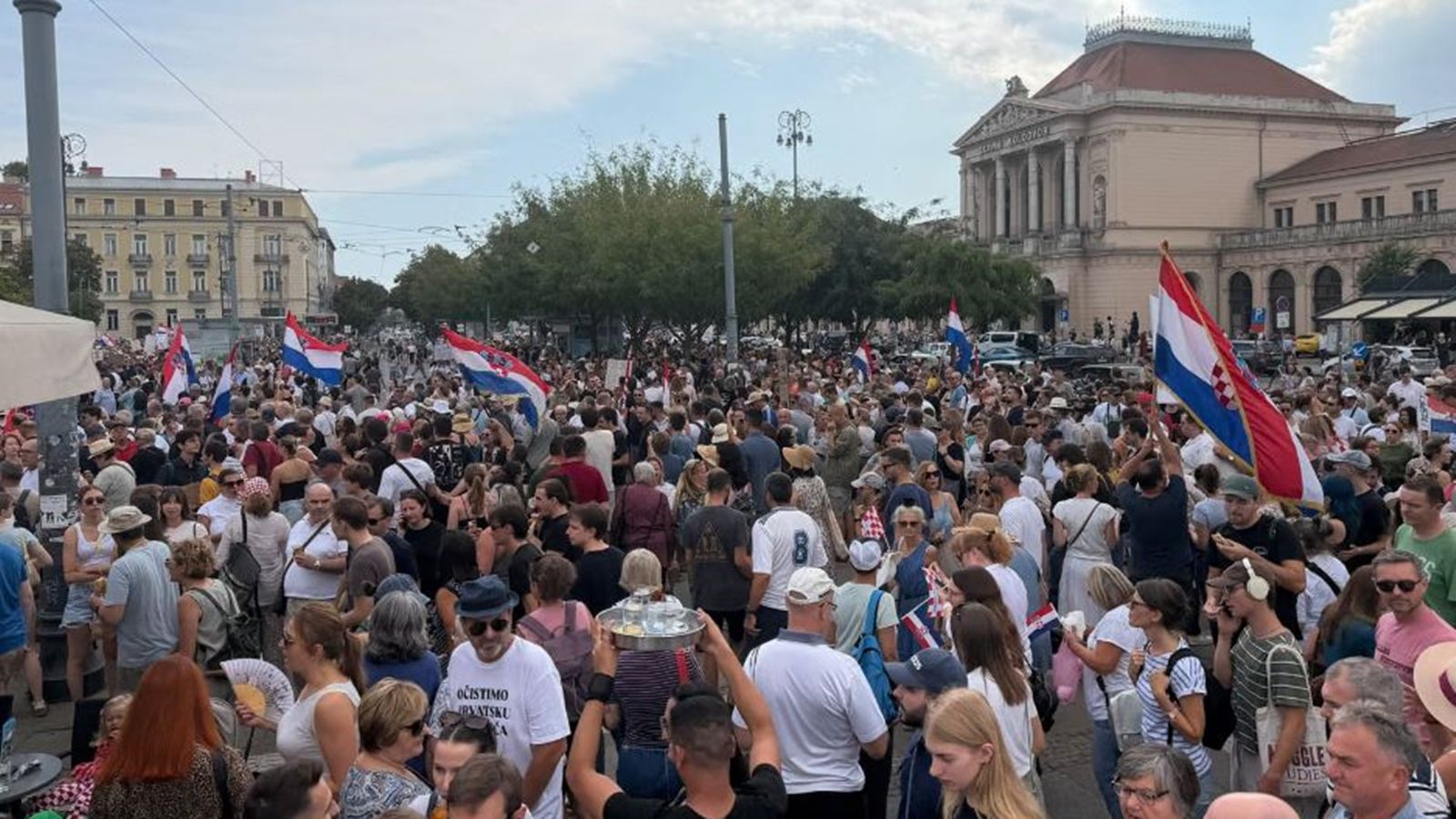VIDEO Gospić je naš dom: 'Ako vas pitaju koliko nas je bilo - SVI SMO!'