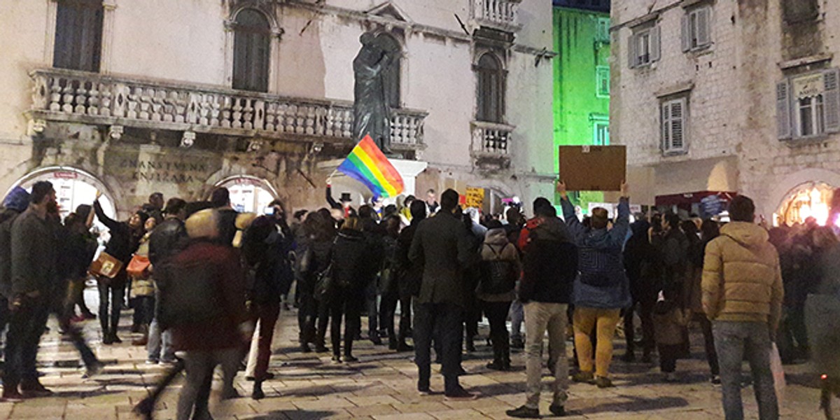 NOĆNI MARŠ Mirjana Kučer: Prestanite biti advokati djece negirajući pravo i slobodu ženi!