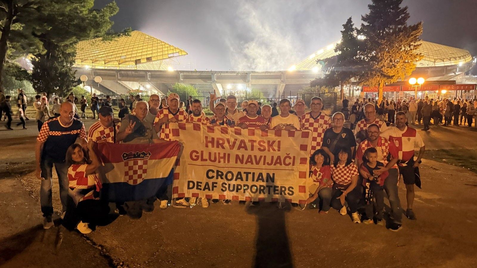 Gluhi navijači stigli na Poljud pa poslali poruku: 'Želimo novi stadion'