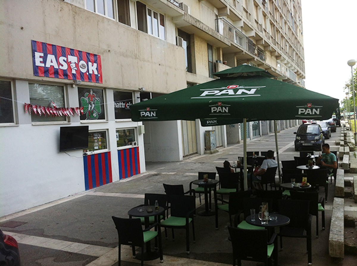 Splitski kafić nudi  akcije 'orjunaš', 'partizan' i 'ustaša'