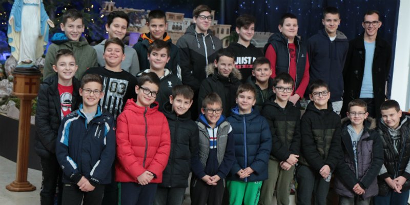 Ministranti sa Sućidra darovali više od 34.000 kuna najpotrebitijima