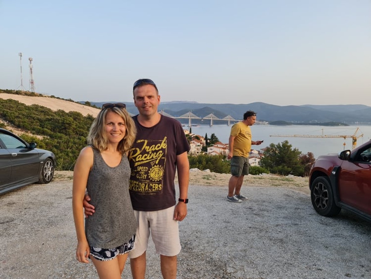 UŽIVO: PELJEŠKI MOST 'Sitno se broji' do spektakla