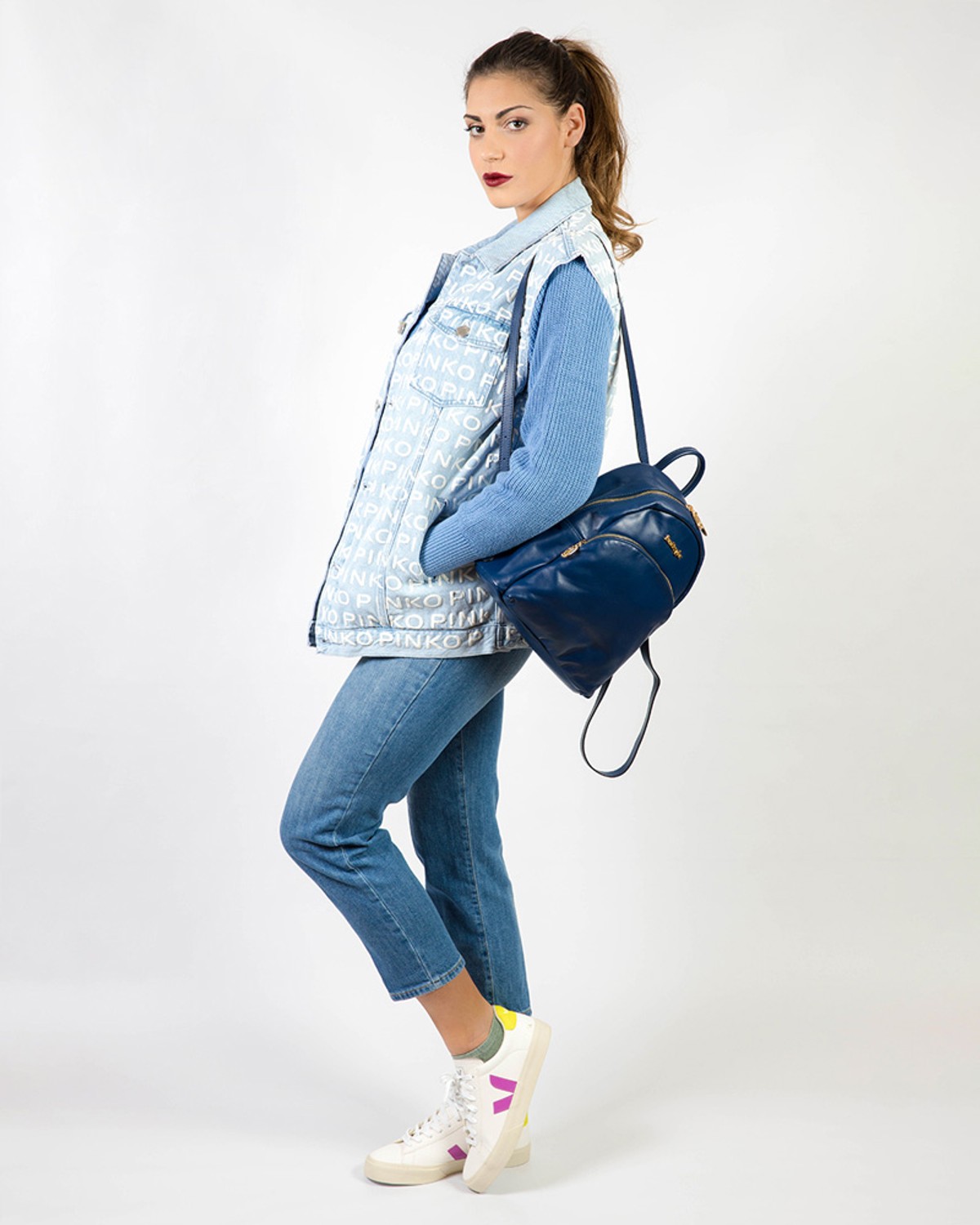 JOKER FASHION PORTFOLIO Ubaci se u modni vremeplov u omiljenom jeansu