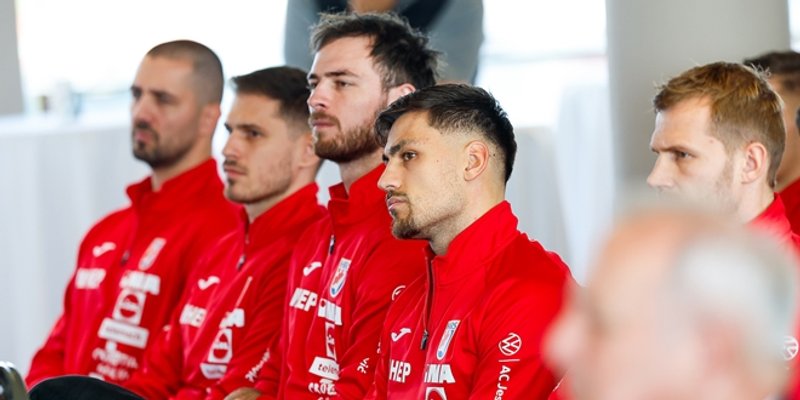 RUKOMET Svjetski doprvaci na okupu nakon pola godine