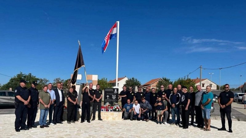 FOTO: U Lisičiću odana počast hrvatskom vitezu Ivanu Budanu