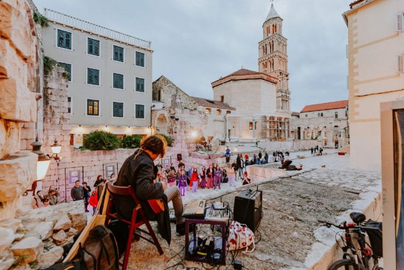Sutra počinje Split Calling Festival