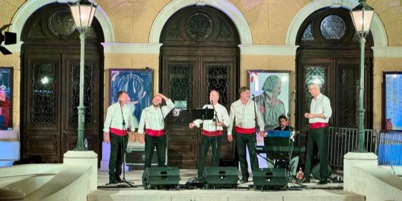 VIDEO Poslušajte 'Kuću punu naroda' u izvedbi klape Iskon