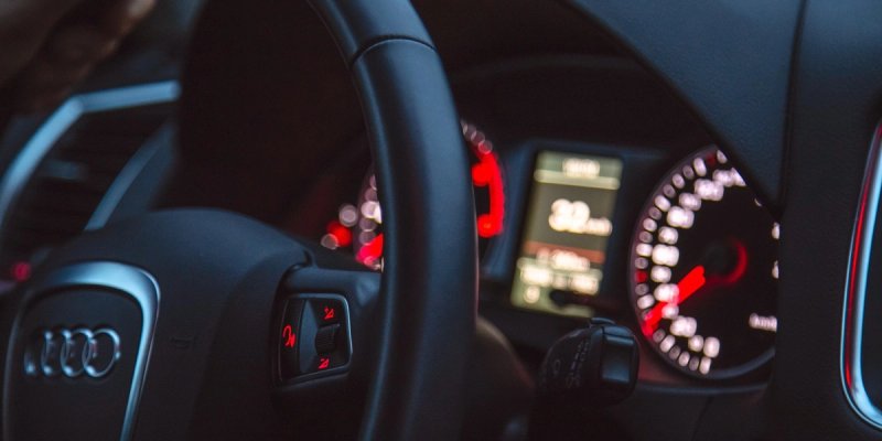 Naručio Uber pa molio taksista da ga oralno zadovolji