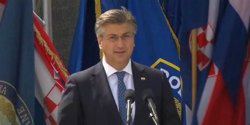 PLENKOVIĆ U KNINU Važno je da Oluju Srbi ne vide samo kao egzodus, nego kao kraj rata