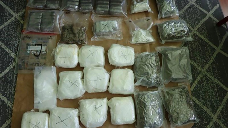 POLICIJA: U samo nekoliko dana zaplijenili smo više od 25 kila kokaina, gotovo 50 kila amfetamina, marihuanu, LSD...