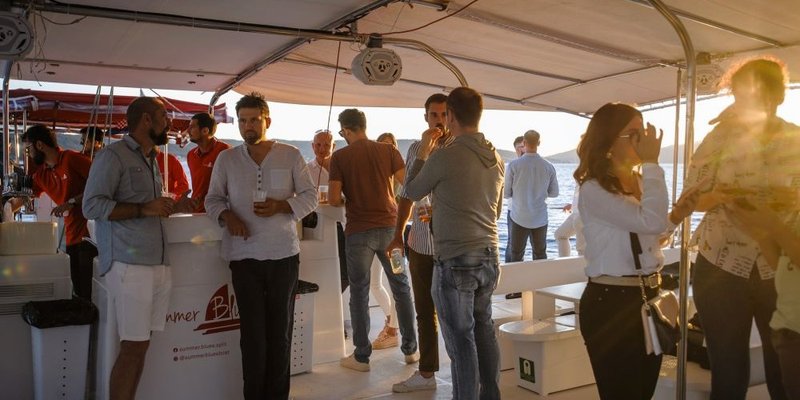 FOTOGALERIJA Novi rebranding i web stranica Split Tech Cityja predstavljeni su na Summerblues katamaranu