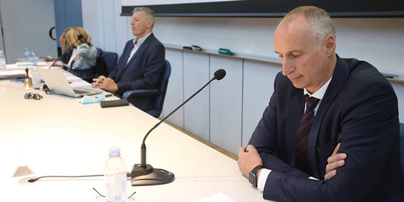 Raspad vlasti će trajati jako dugo