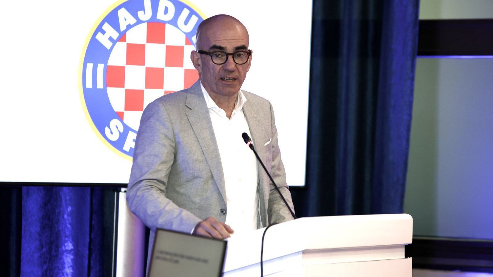 ZAVRŠILA HAJDUKOVA SKUPŠTINA Ljubo Pavasović Visković: Česte smjene na vrhu sportske piramide nisu dobre, a s ovom infrastrukturom više ne možemo