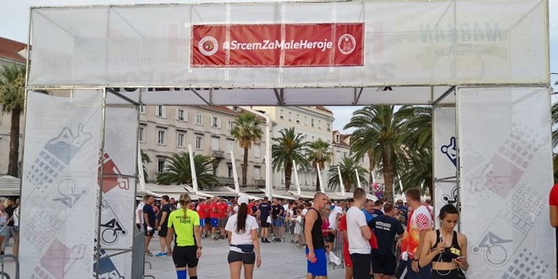 FOTO/VIDEO Pogledajte atmosferu s utrke 'Srcem za male heroje'