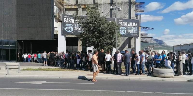 HNS: Dostupan je novi kontingent ulaznica za utakmicu Hrvatska-Mađarska, postavljene su dodatne sjedalice