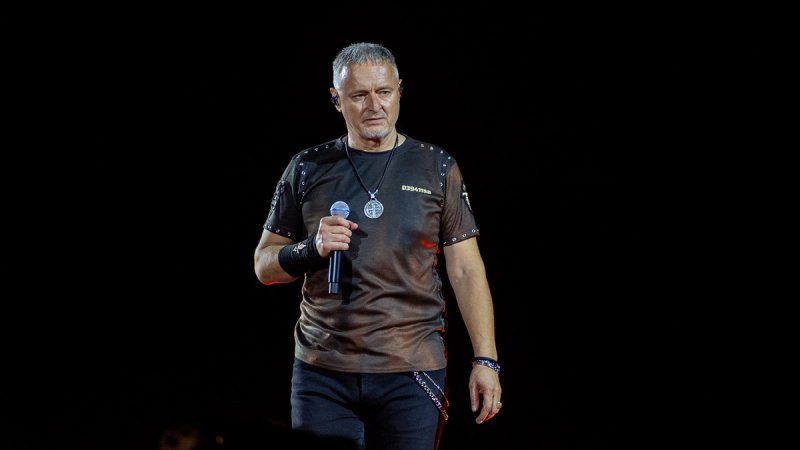 Thompson rasprodao koncert prvoga dana
