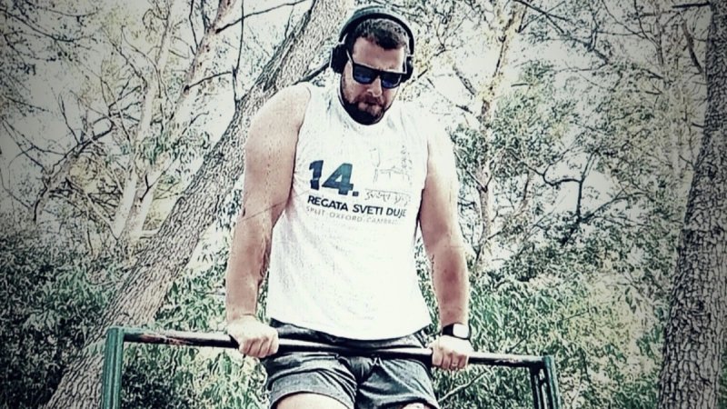 4 vježbe za cijelo tijelo u street workout parku