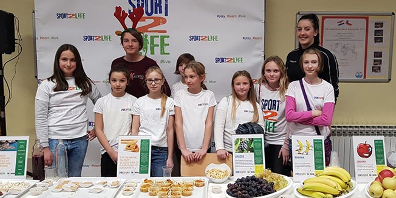 Dan škole OŠ Bol obilježen na poseban način, video poruku poslao i Slaven Bilić