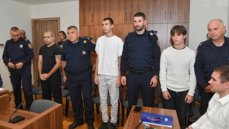 NOVOSAĐANI ZAKLJUČILI LJETOVANJE NA BILICAMA Bili smo na suđenju kradljivcima bicikle Marka Livaje, evo što se dogodilo