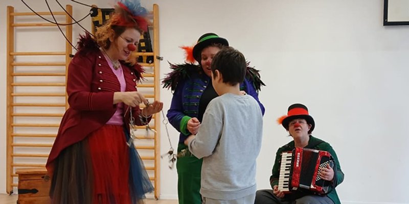 Crveni nosovi prvi put  u Centru za autizam Split