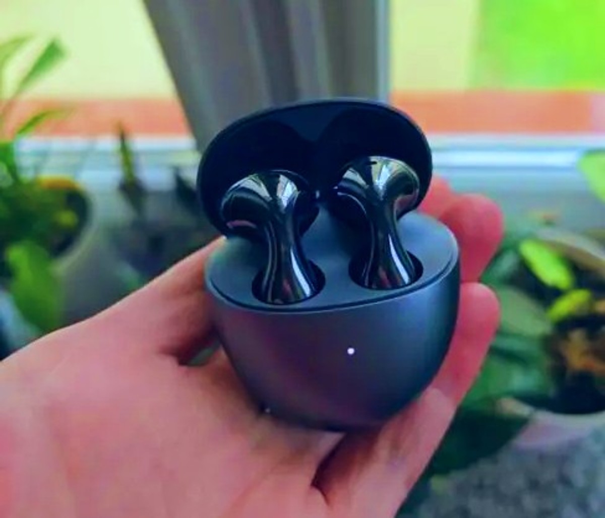 Huawei FreeBuds 6: Tehnološka inovacija stila i zvuka