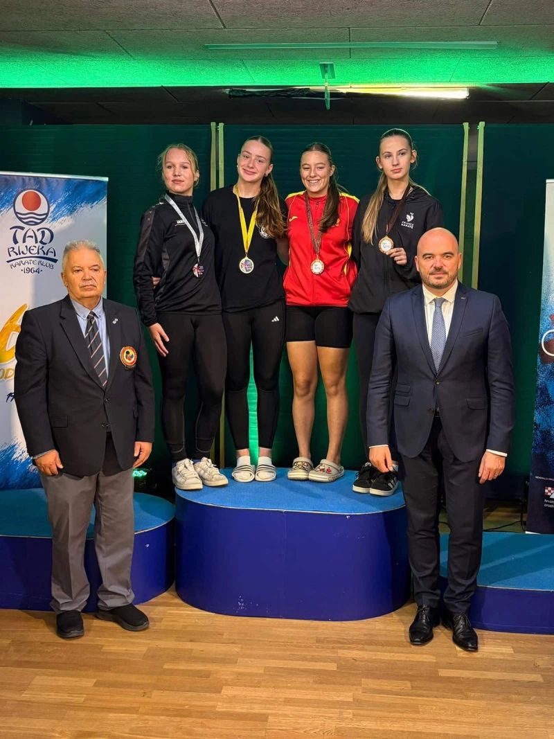 CROATIA OPEN Čak pet medalja za karate klub iz Dalmacije!