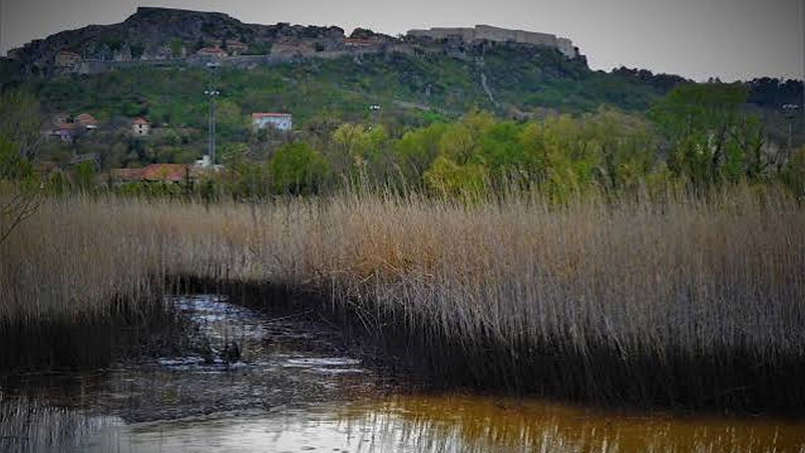 Čolak: Desetljeća ekološkog nemara pretvorila su lagune Bare u Kninu u tempiranu bombu nadomak rijeke Krke